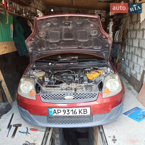 Хэтчбек Ford Fiesta 2007 в Запорожье