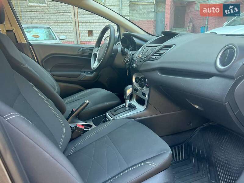 Седан Ford Fiesta 2019 в Днепре