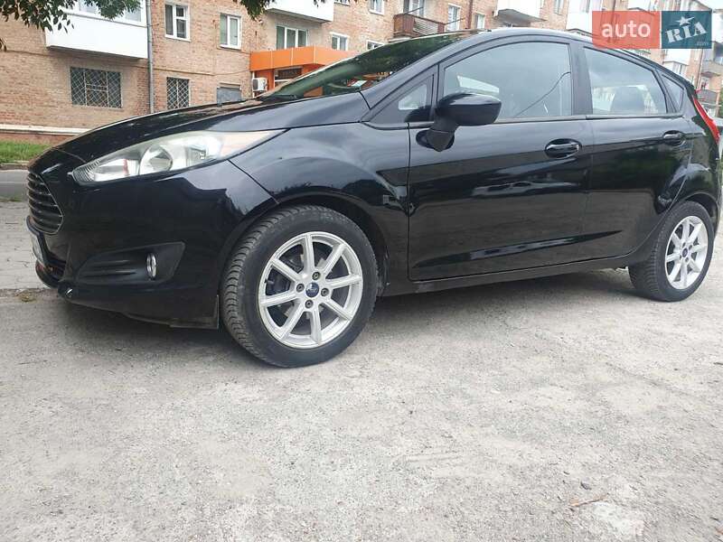 Хэтчбек Ford Fiesta 2016 в Могилев-Подольске фото 9 Хэтчбек Ford Fiesta 2016 в Могилев-Подольске