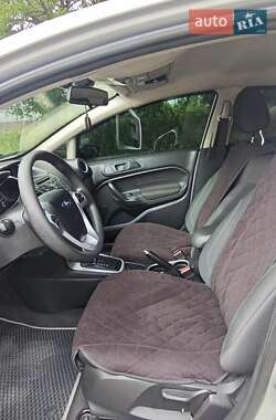 Седан Ford Fiesta 2017 в 