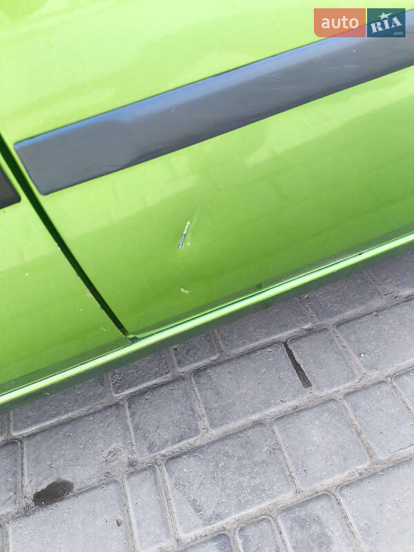 Хетчбек Ford Fiesta 2007 в Сумах