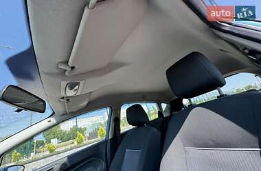 Хэтчбек Ford Fiesta 2010 в 