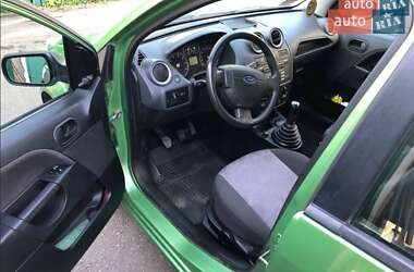 Хэтчбек Ford Fiesta 2007 в 