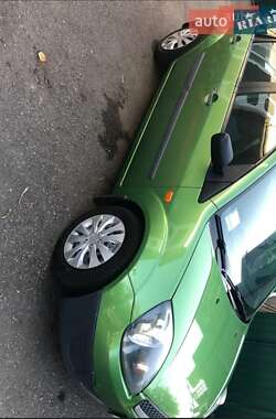 Хэтчбек Ford Fiesta 2007 в 