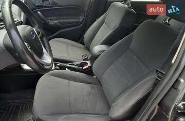 Седан Ford Fiesta 2017 в 