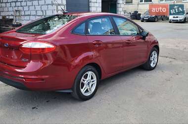 Седан Ford Fiesta 2017 в Києві
