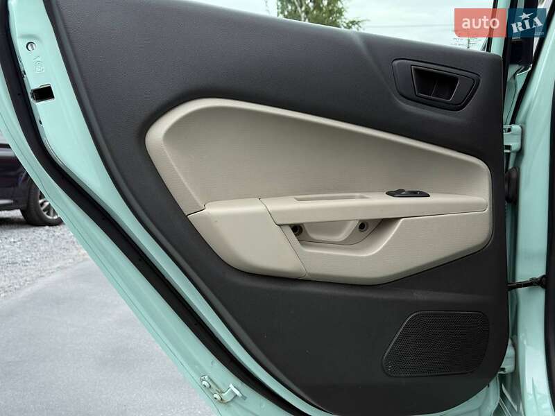 Хэтчбек Ford Fiesta 2019 в Ровно