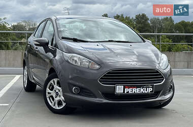 Седан Ford Fiesta 2016 в 