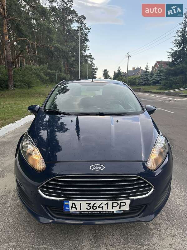 Хетчбек Ford Fiesta 2013 в Києві