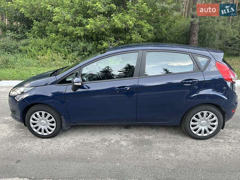 Хетчбек Ford Fiesta 2013 в Києві