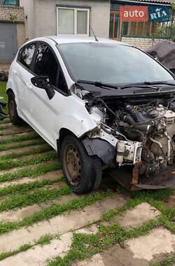 Хэтчбек Ford Fiesta 2013 в 