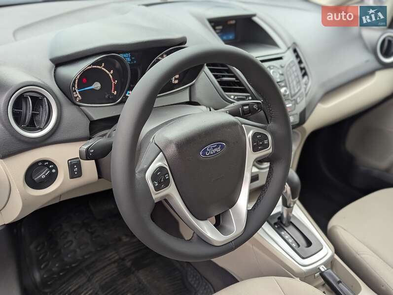 Седан Ford Fiesta 2019 в Ровно
