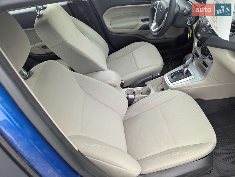 Седан Ford Fiesta 2019 в Ровно