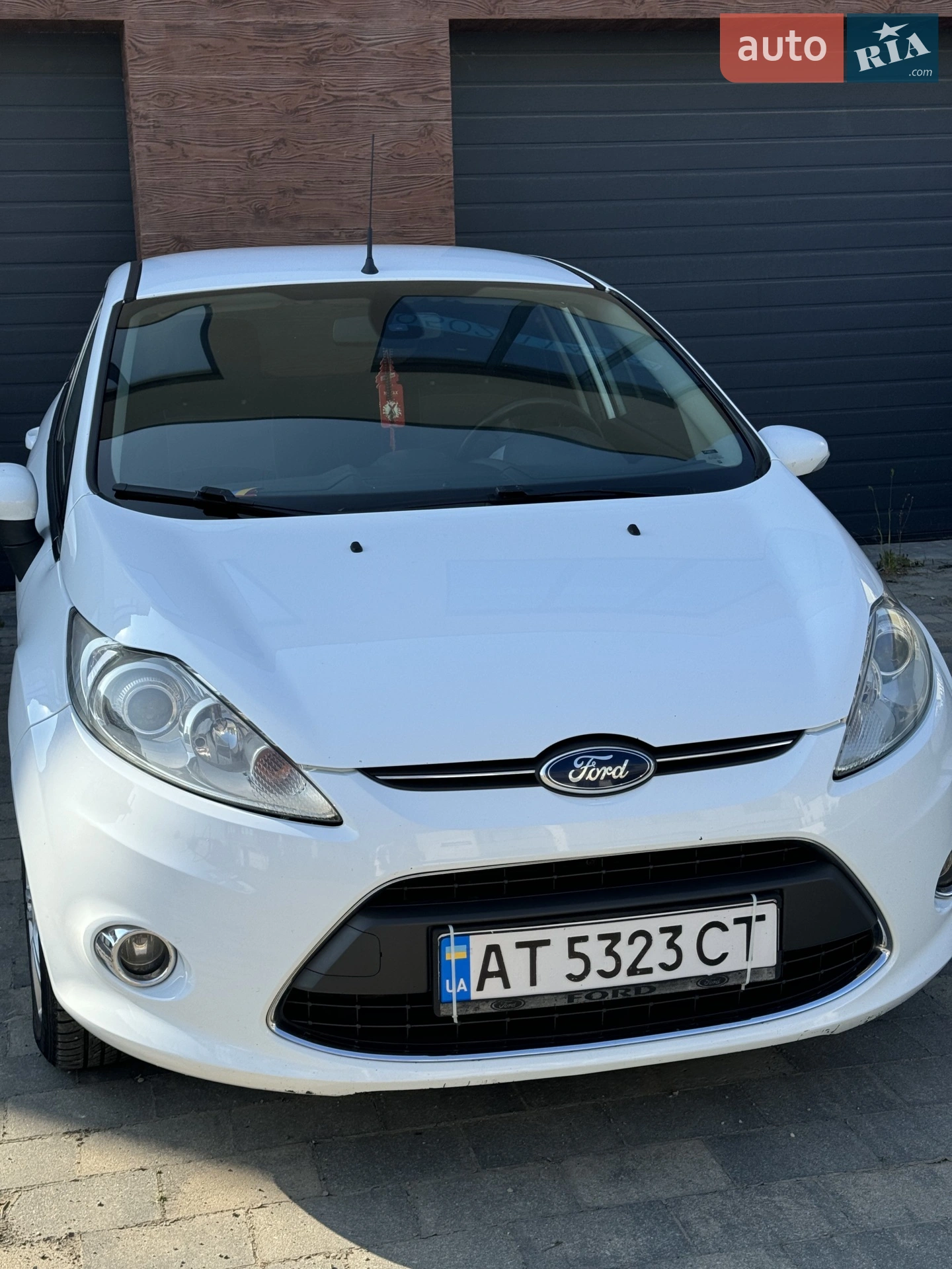 2012 Ford Fiesta - мініатюра 2