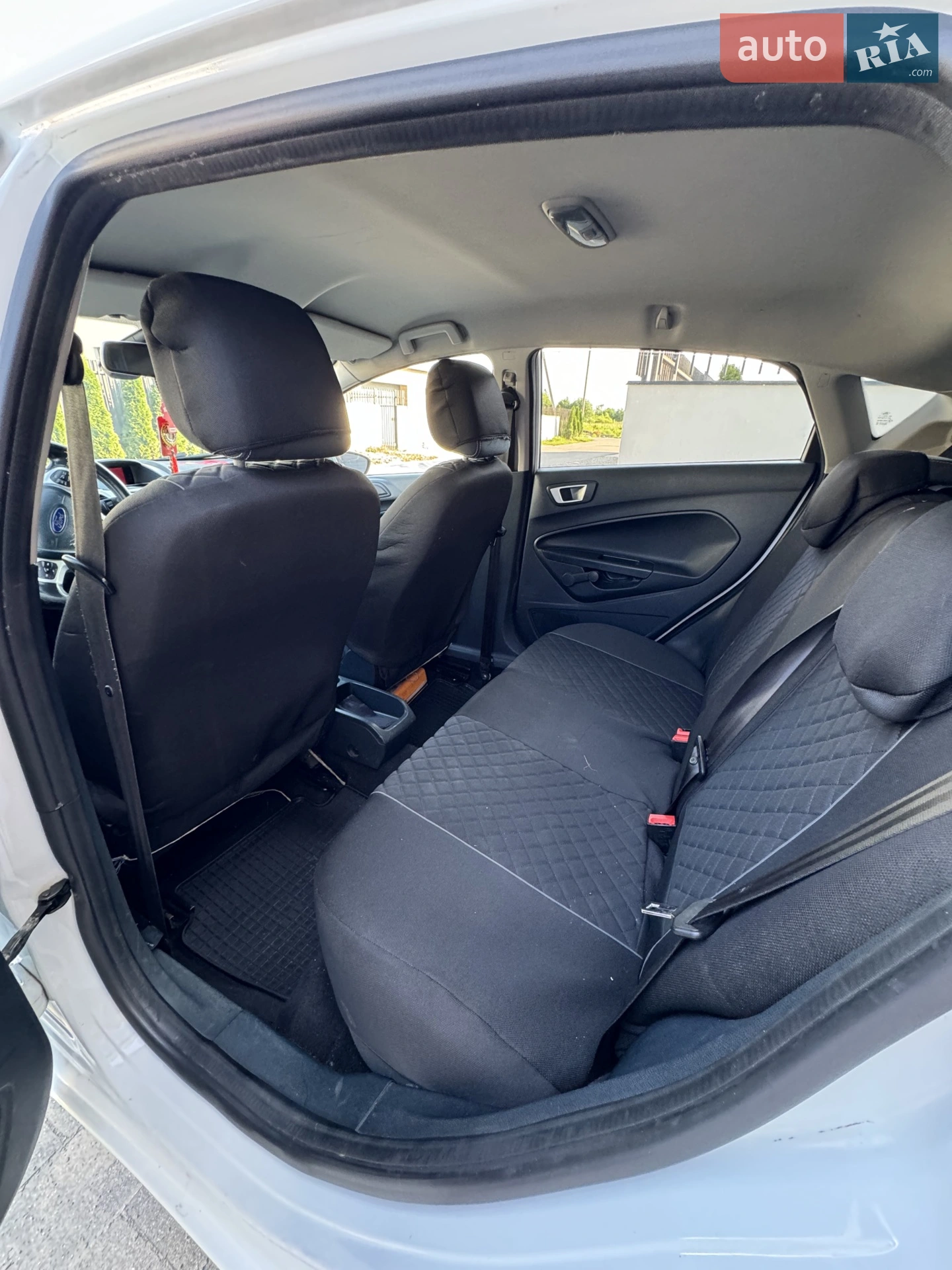 2012 Ford Fiesta - мініатюра 15