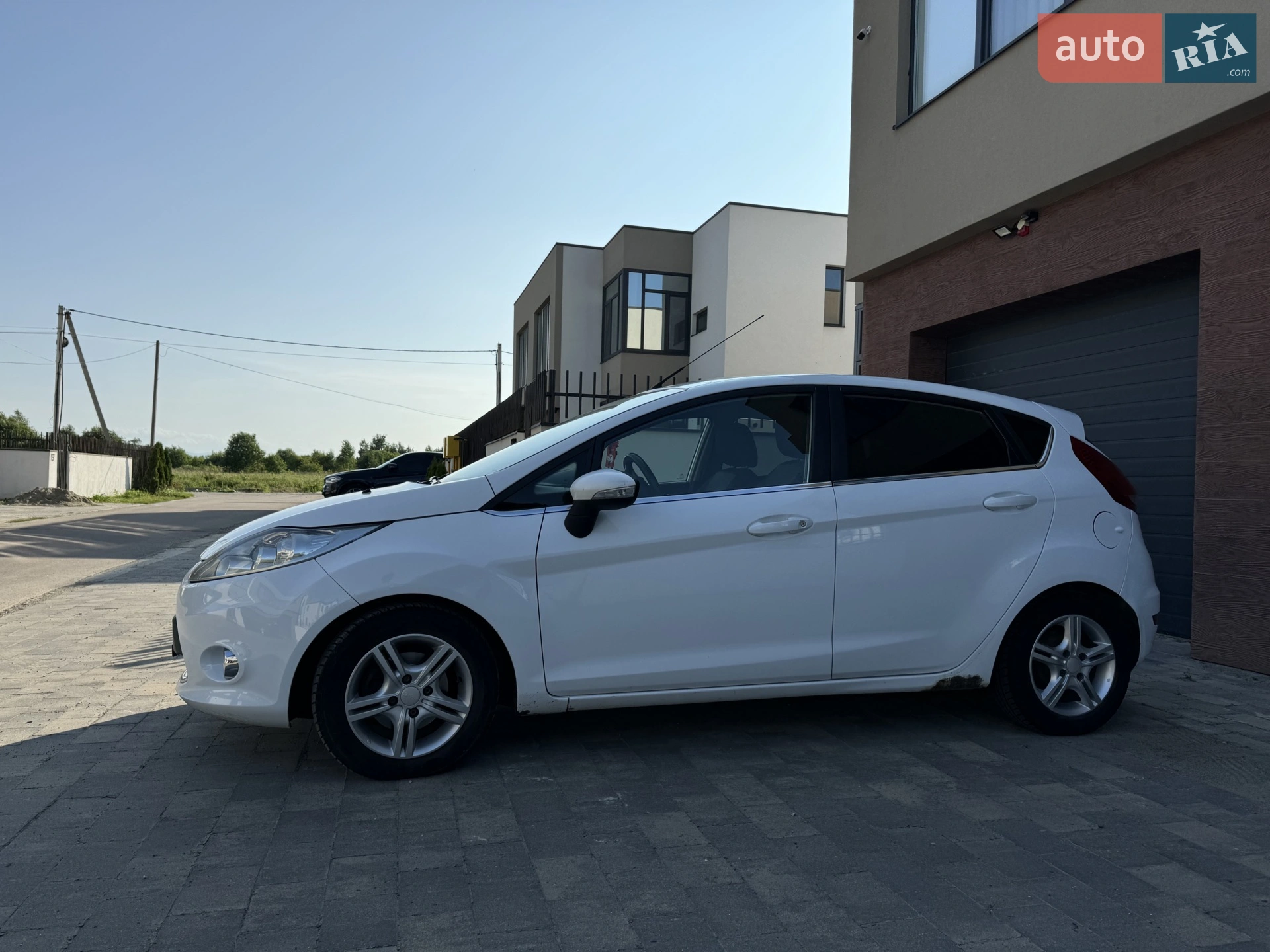 2012 Ford Fiesta - мініатюра 11