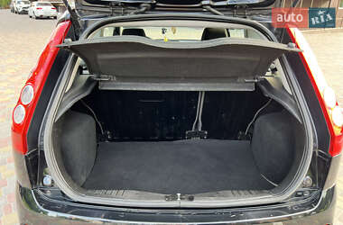 Хэтчбек Ford Fiesta 2007 в 