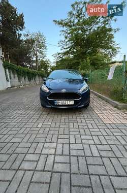 Хэтчбек Ford Fiesta 2017 в Одессе