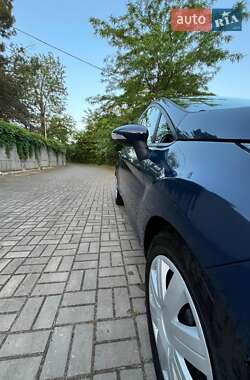 Хэтчбек Ford Fiesta 2017 в 