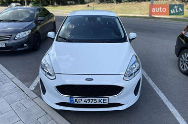 Хэтчбек Ford Fiesta 2018 в 