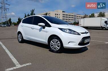 Хэтчбек Ford Fiesta 2012 в Киеве