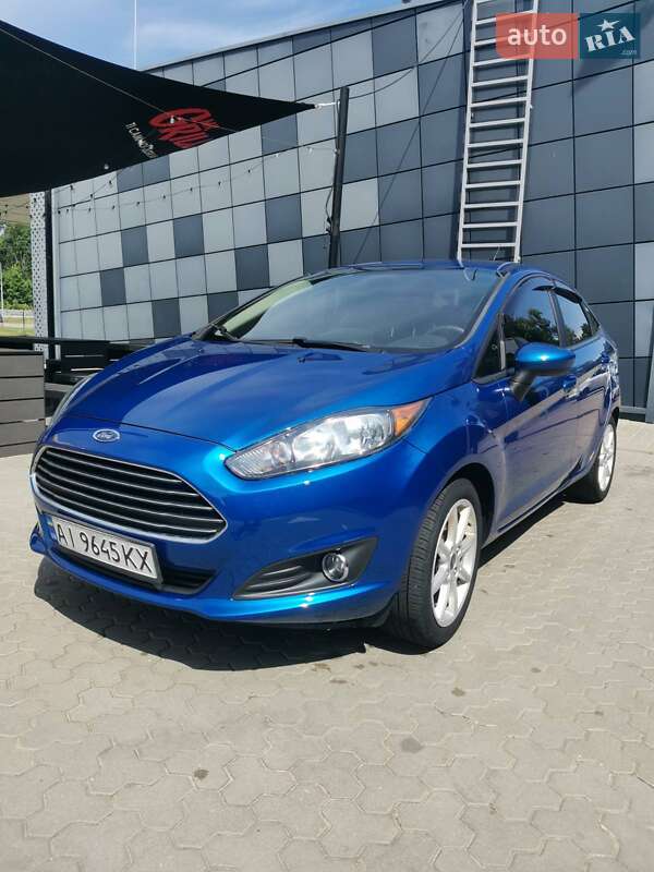 Седан Ford Fiesta 2019 в 