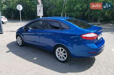 Седан Ford Fiesta 2019 в 