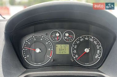 Хэтчбек Ford Fiesta 2008 в 