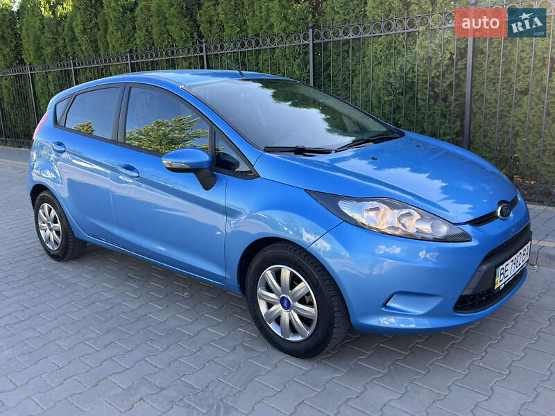 Хэтчбек Ford Fiesta 2012 в Одессе