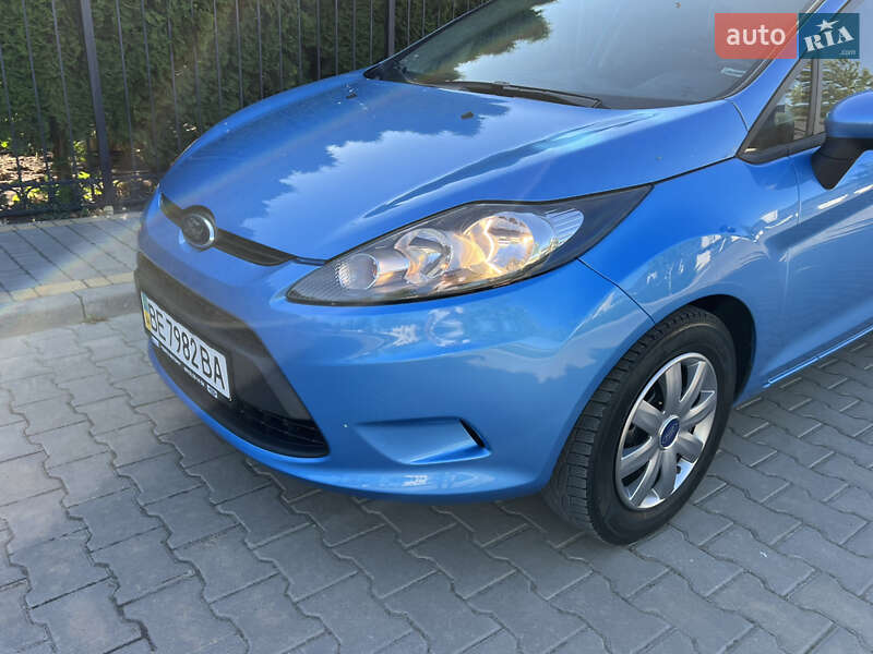 Хэтчбек Ford Fiesta 2012 в Одессе
