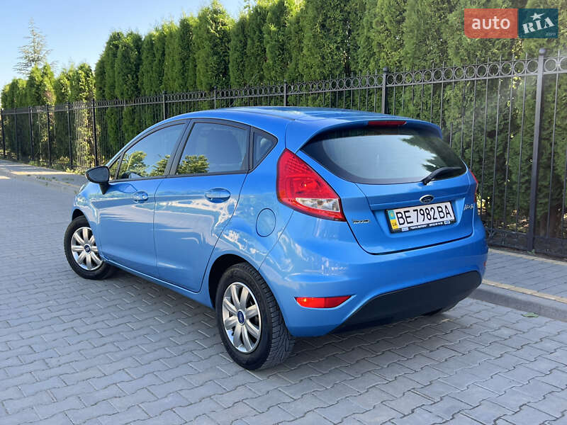 Хэтчбек Ford Fiesta 2012 в Одессе