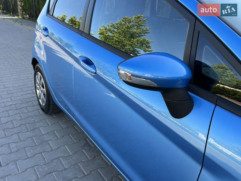 Хэтчбек Ford Fiesta 2012 в Одессе