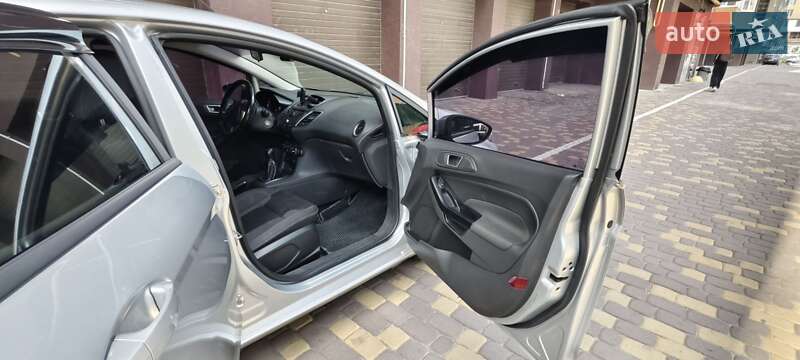 Хэтчбек Ford Fiesta 2012 в Виннице