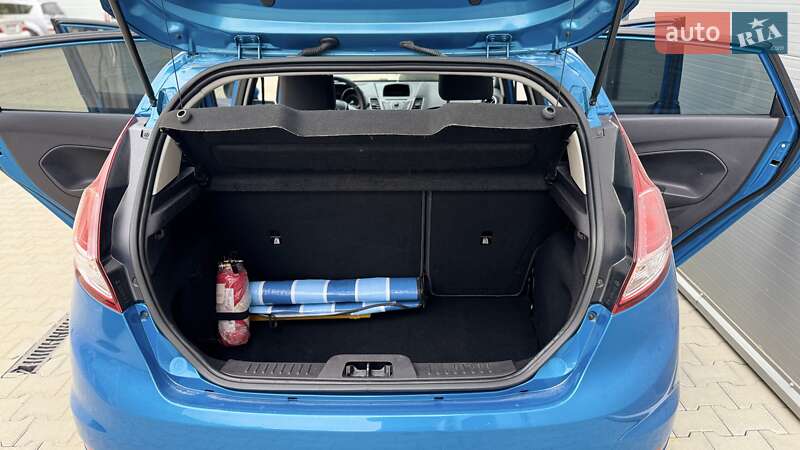 Хетчбек Ford Fiesta 2013 в Львові