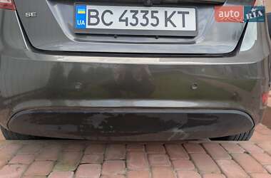Хэтчбек Ford Fiesta 2018 в 