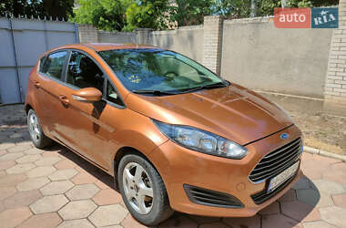 Хэтчбек Ford Fiesta 2013 в 