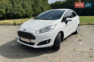 Седан Ford Fiesta 2019 в Ивано-Франковске