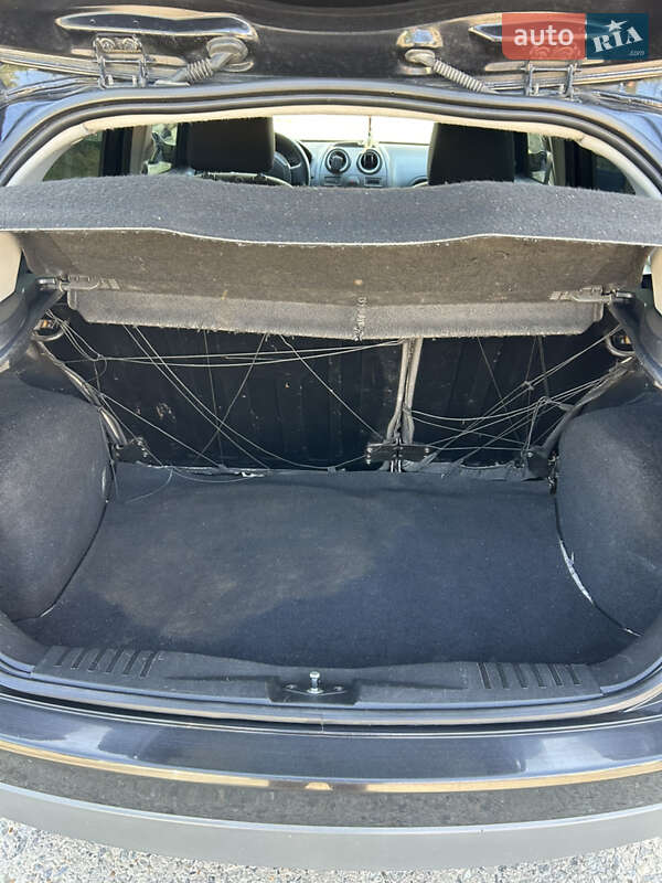 Хэтчбек Ford Fiesta 2008 в Измаиле фото 24 Хэтчбек Ford Fiesta 2008 в Измаиле