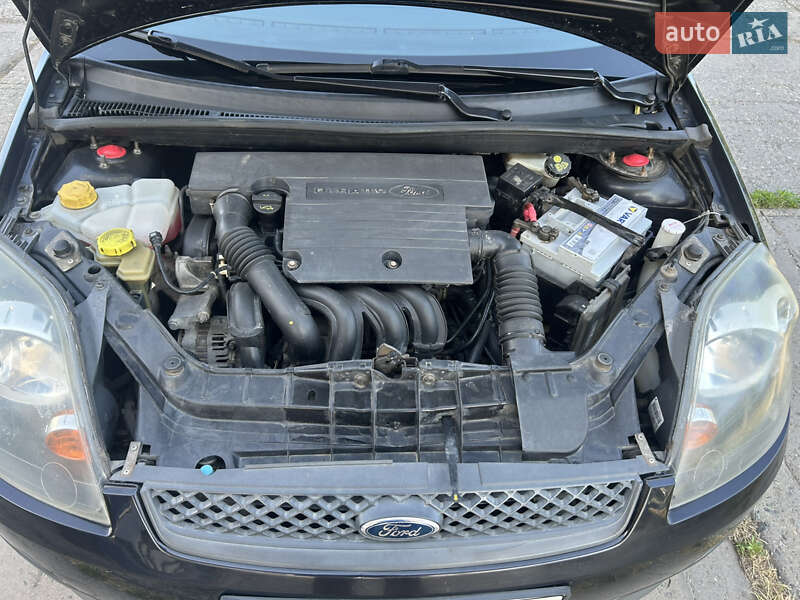 Хэтчбек Ford Fiesta 2008 в Измаиле фото 26 Хэтчбек Ford Fiesta 2008 в Измаиле