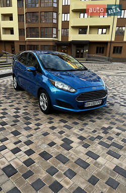 Седан Ford Fiesta 2016 в Измаиле