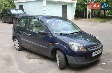 Хэтчбек Ford Fiesta 2005 в Киеве