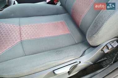 Хэтчбек Ford Fiesta 2011 в 