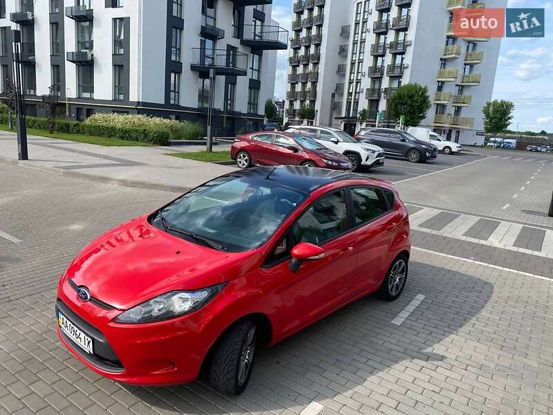 Хэтчбек Ford Fiesta 2011 в Белогородке фото 14 Хэтчбек Ford Fiesta 2011 в Белогородке