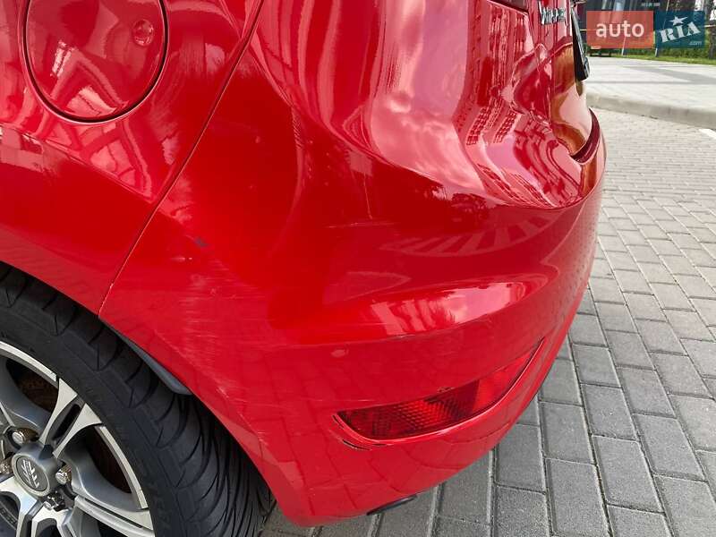 Хэтчбек Ford Fiesta 2011 в Белогородке фото 21 Хэтчбек Ford Fiesta 2011 в Белогородке