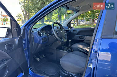 Хэтчбек Ford Fiesta 2007 в 