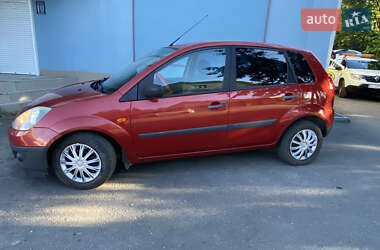Хэтчбек Ford Fiesta 2008 в 