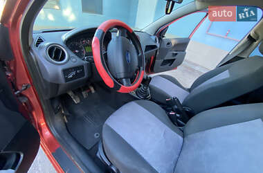 Хэтчбек Ford Fiesta 2008 в 