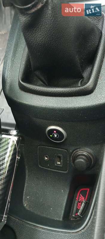 Хетчбек Ford Fiesta 2012 в Миколаєві