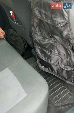 Хэтчбек Ford Fiesta 2012 в 