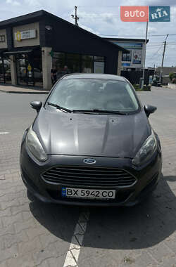 Хэтчбек Ford Fiesta 2015 в Хмельницком